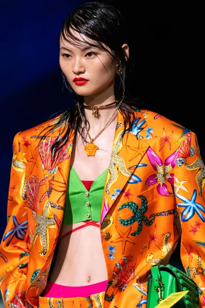 Look 55